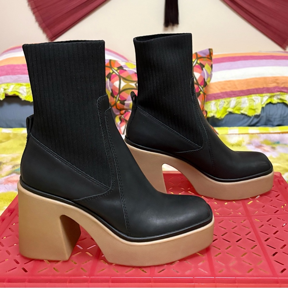 Dolce Vita Platform Leather Chelsea Boot Women’s 10